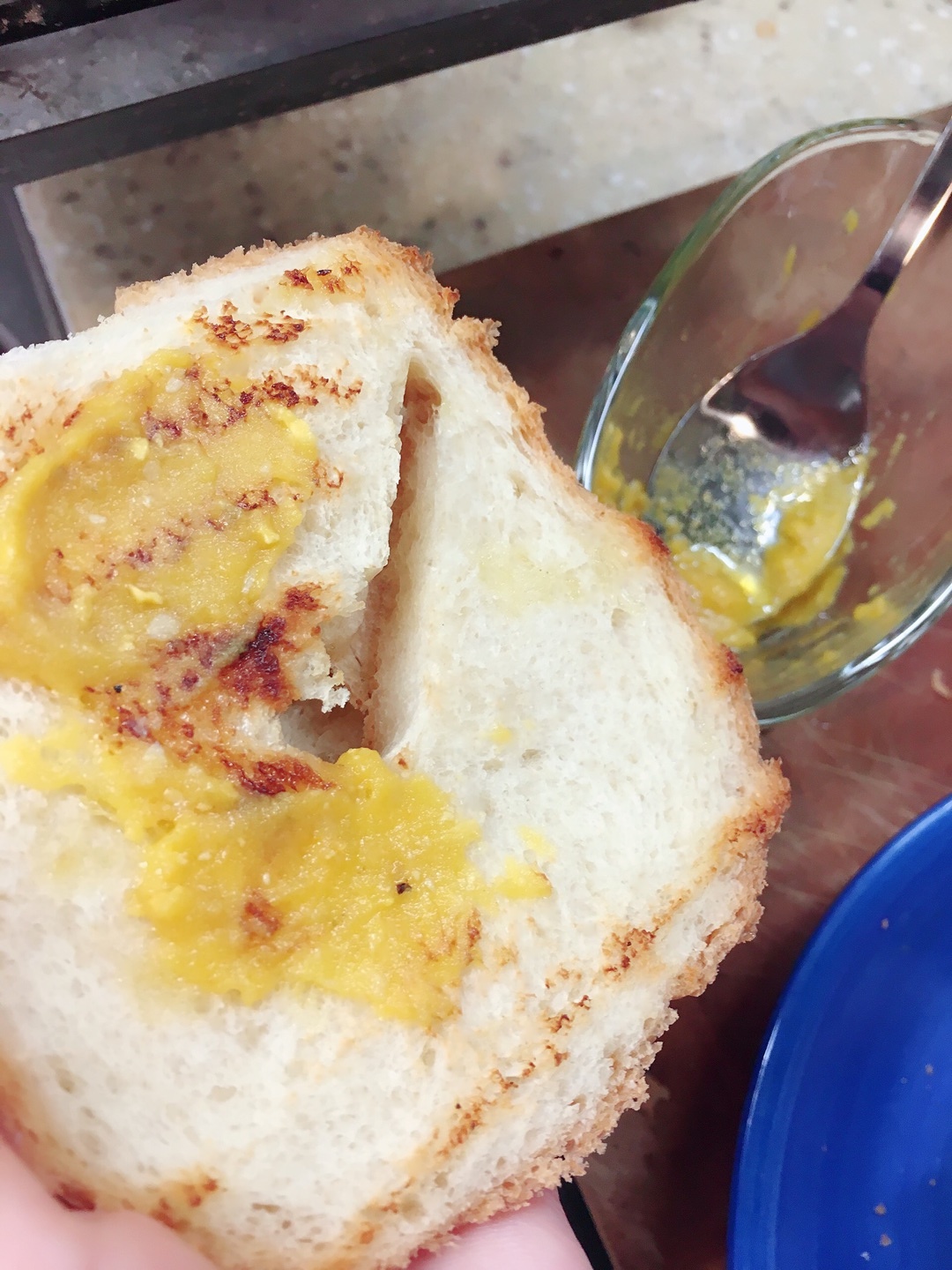 自制有機subway三明治——黃油鹹蛋黃醬的做法 步骤5