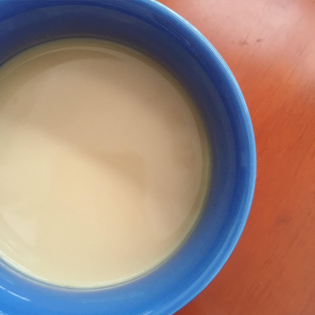 超濃香奶茶的做法 步骤2