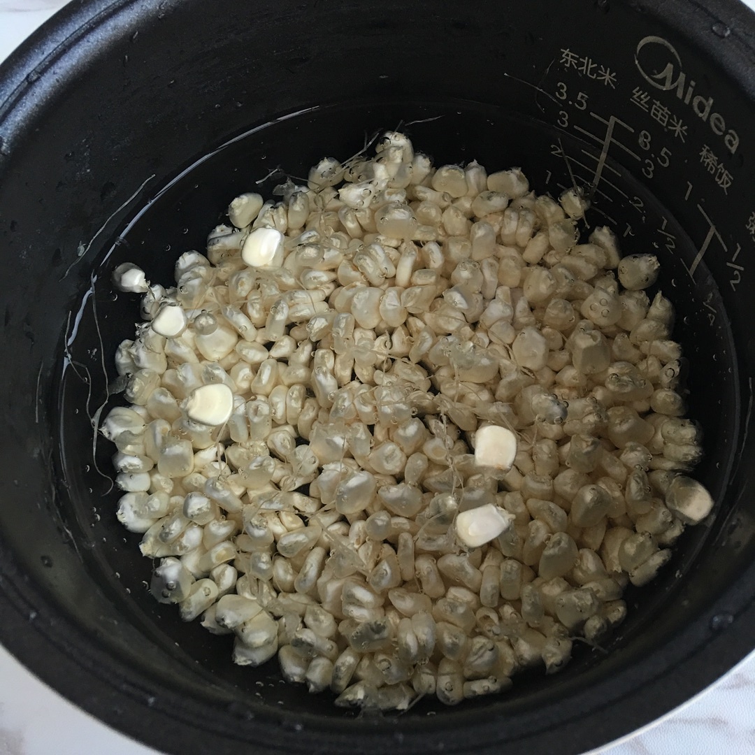 糖水玉米粒的做法 步骤3