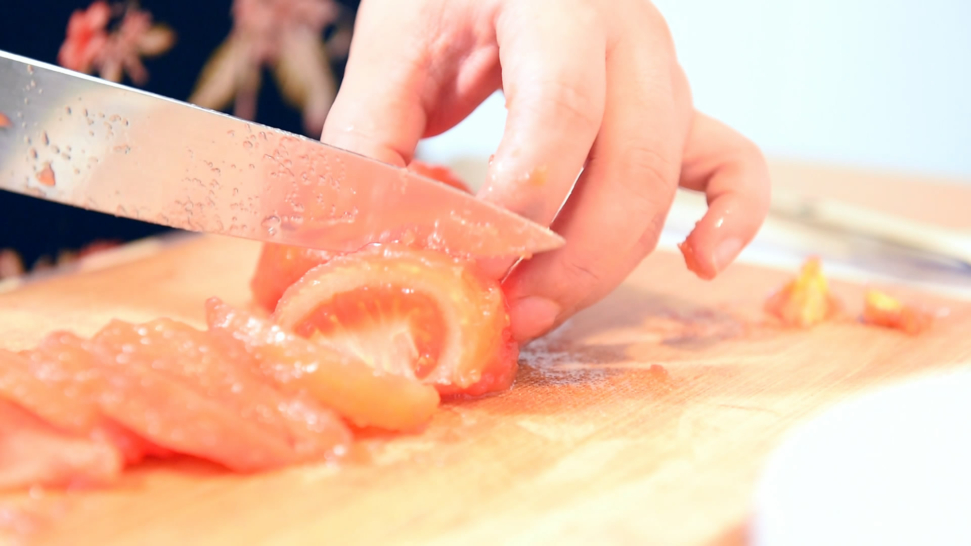 番茄茄子醬配SASA脆脆 (內附料理視訊)的做法 步骤5