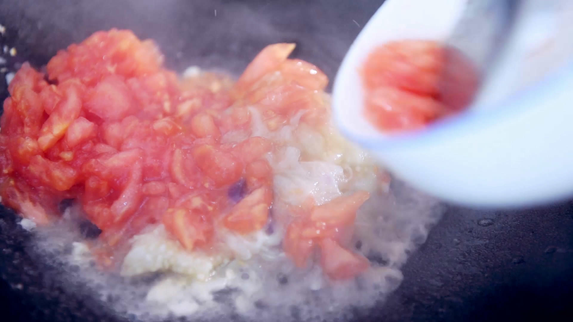 番茄茄子醬配SASA脆脆 (內附料理視訊)的做法 步骤9