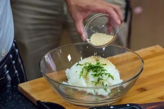 日式海鮮蓋飯的做法 步骤12