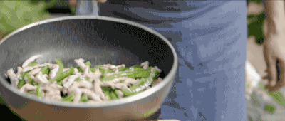香菇麪筋／青椒肉絲澆頭冷麪的做法 步骤16