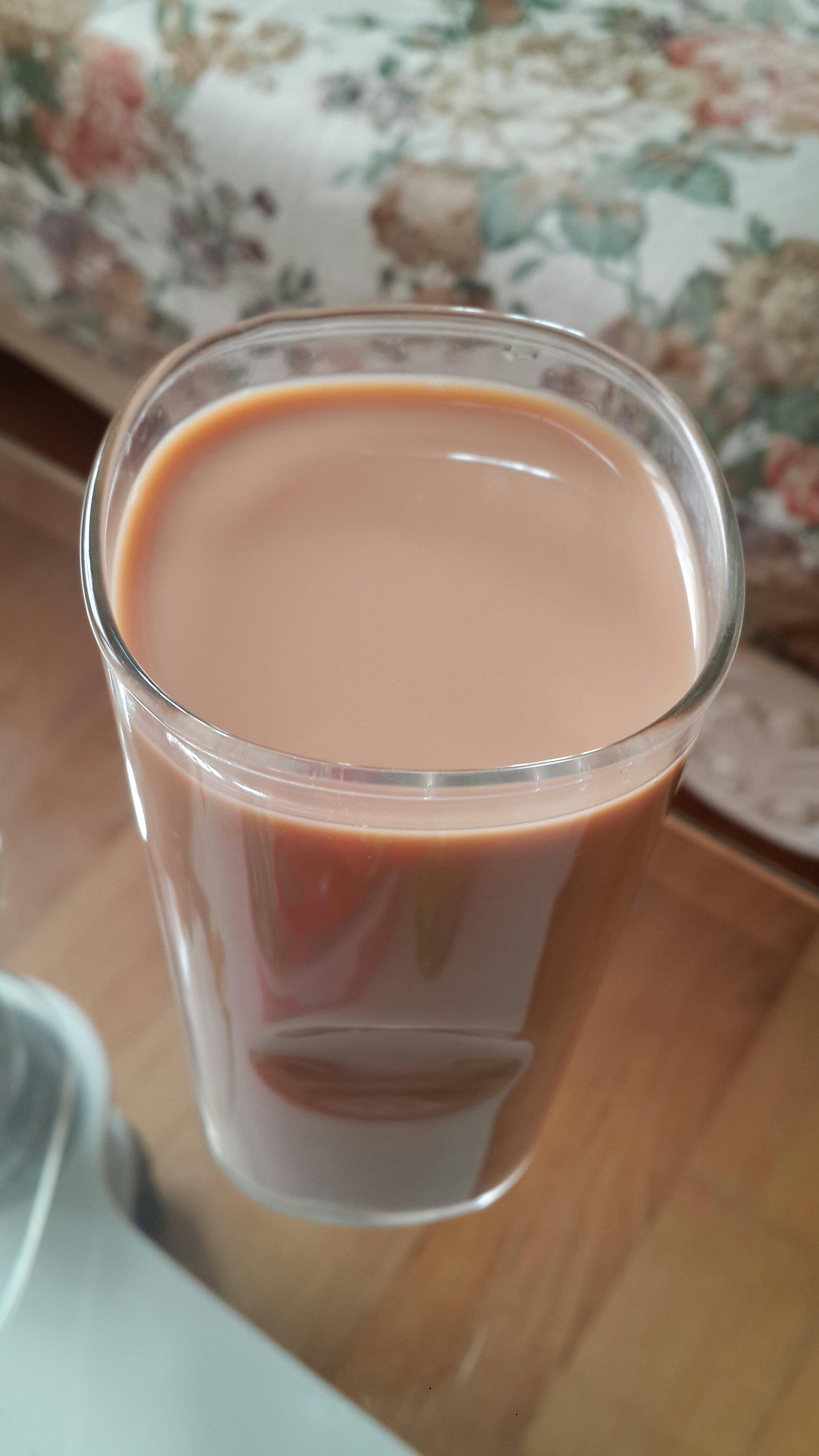 經典港式絲襪奶茶的做法 步骤2
