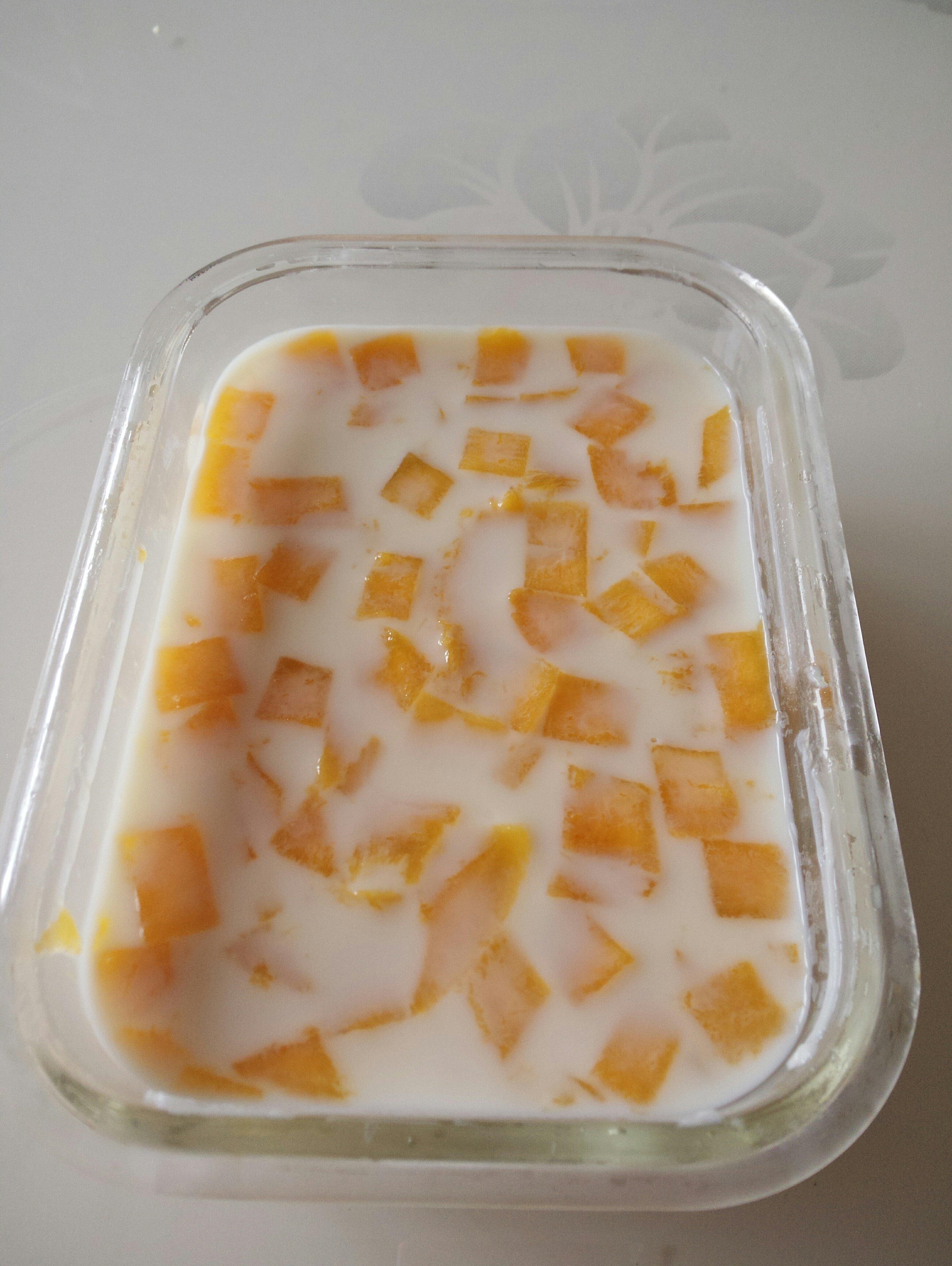 芒果魚膠奶凍的做法 步骤1