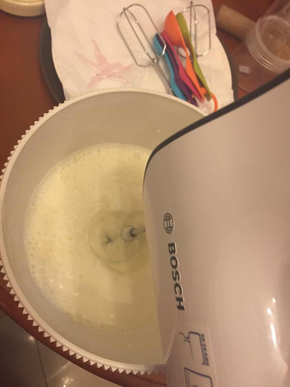 酸奶凍芝士蛋糕的做法 步骤2