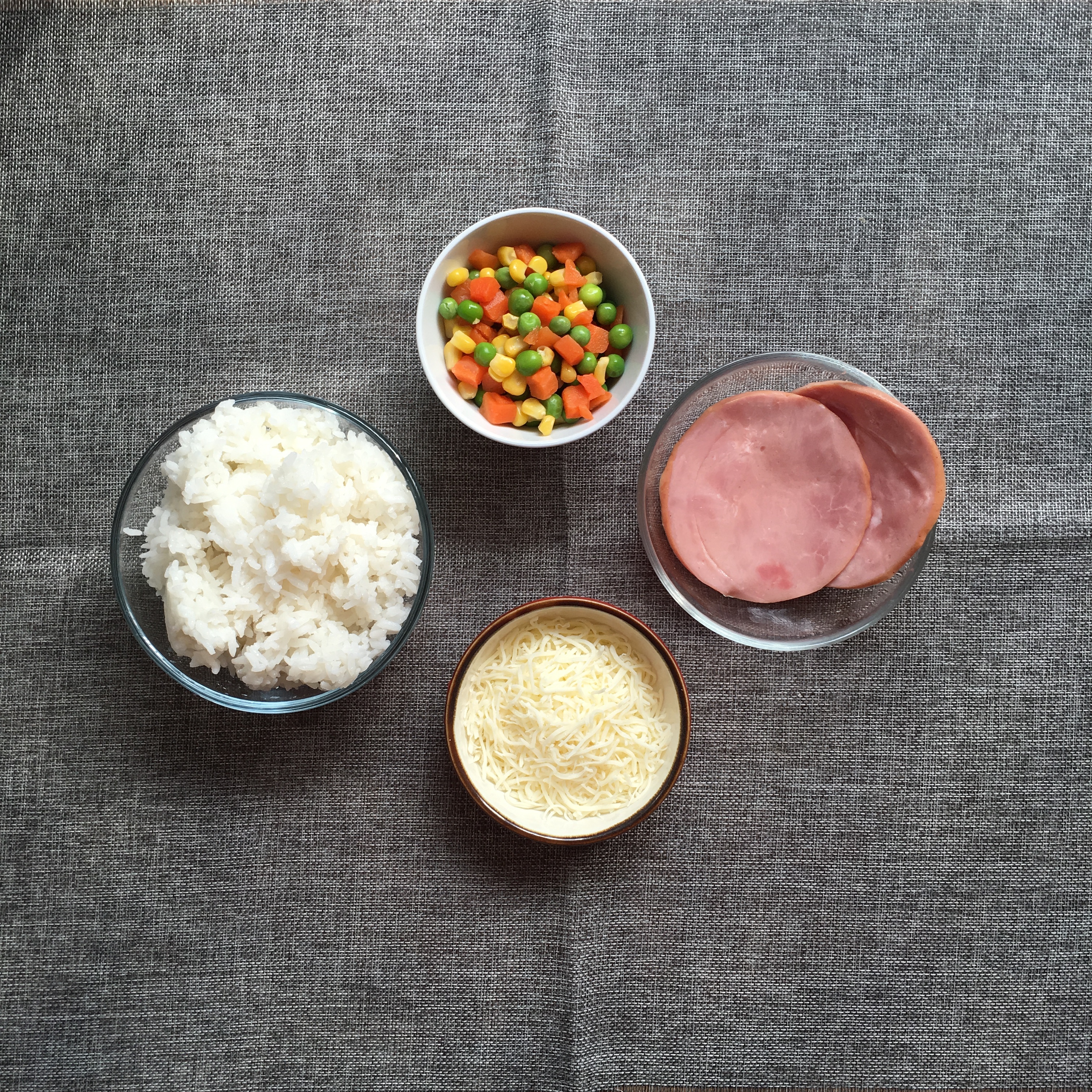 微波火腿什錦菜焗飯的做法 步骤1