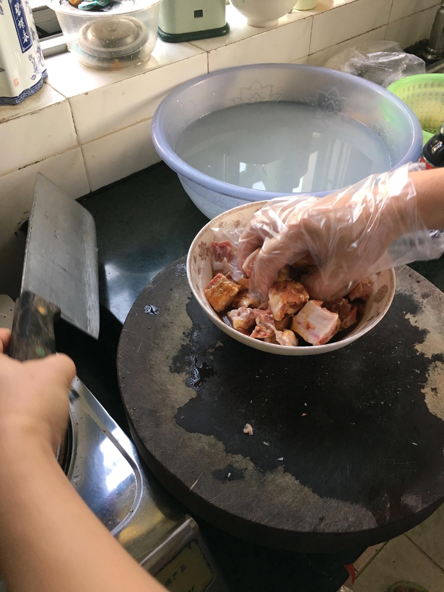 醬油蒸排骨的做法 步骤3