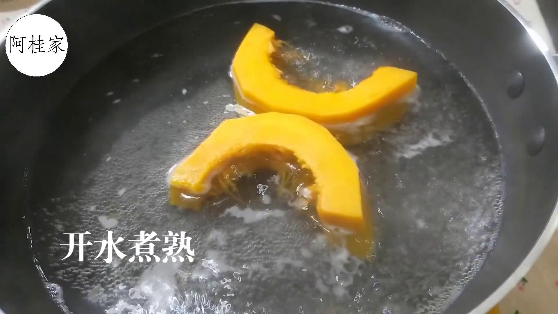 阿桂家 第一集 黃金咖哩龍利魚鍋的做法 步骤5