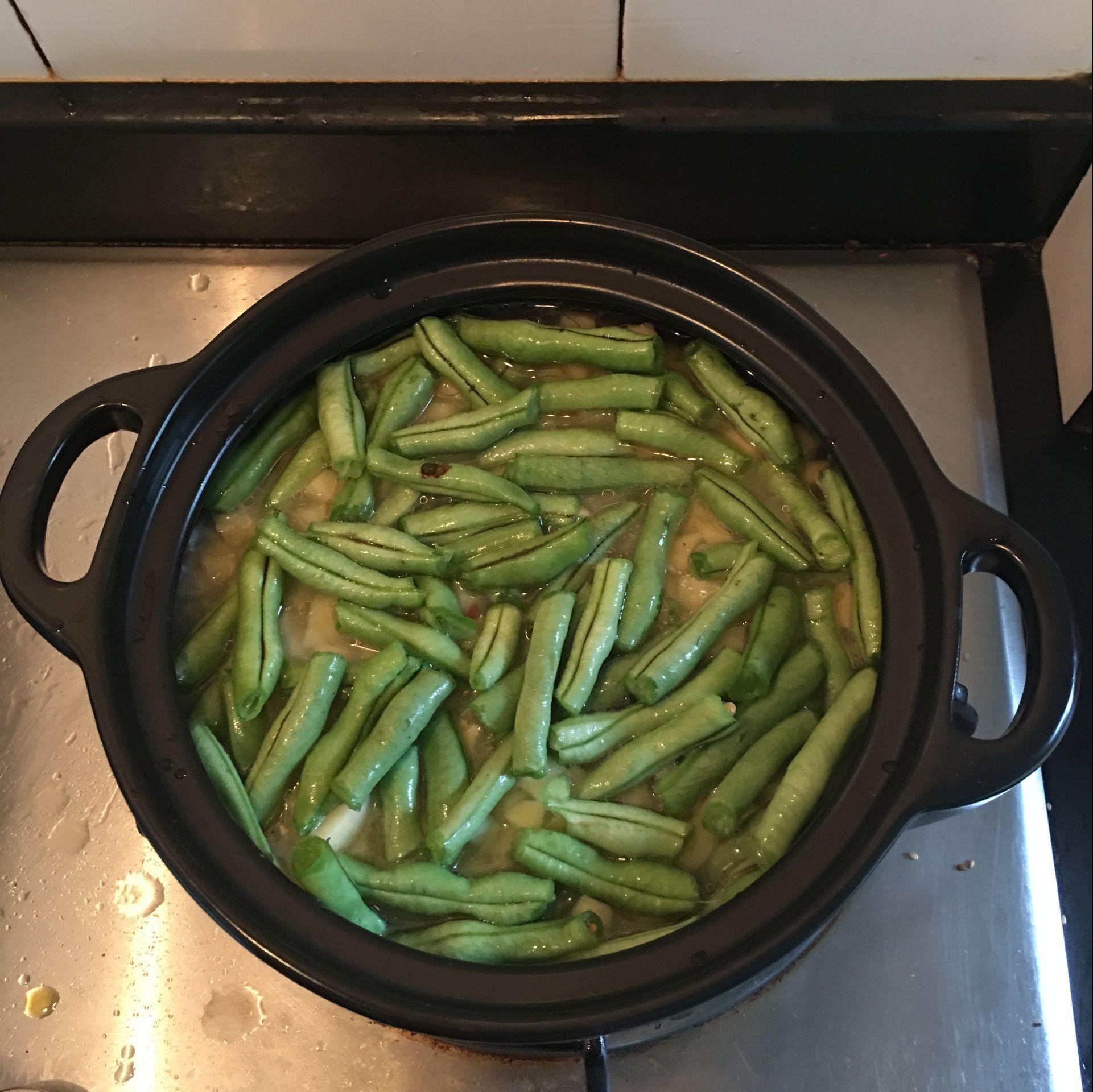 砂鍋臘味燜飯的做法 步骤6