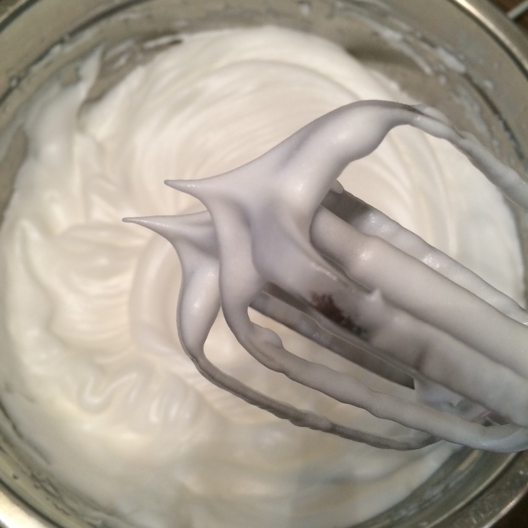 無油低糖酸奶紙杯蛋糕的做法 步骤9