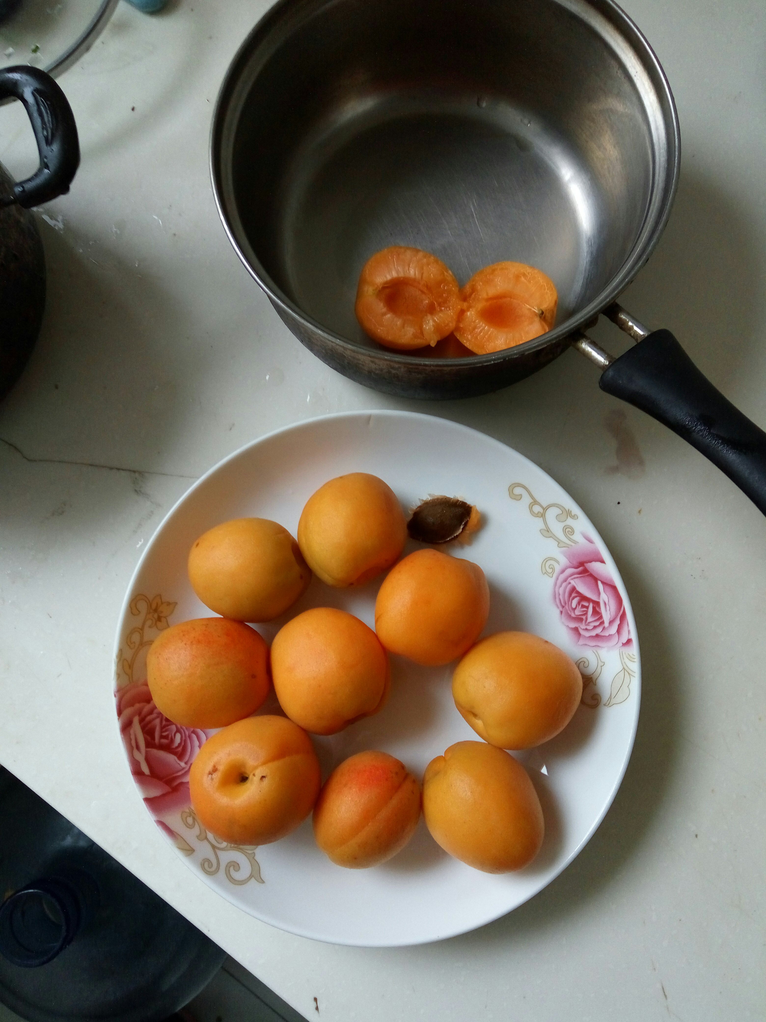 杏子醬的做法 步骤1