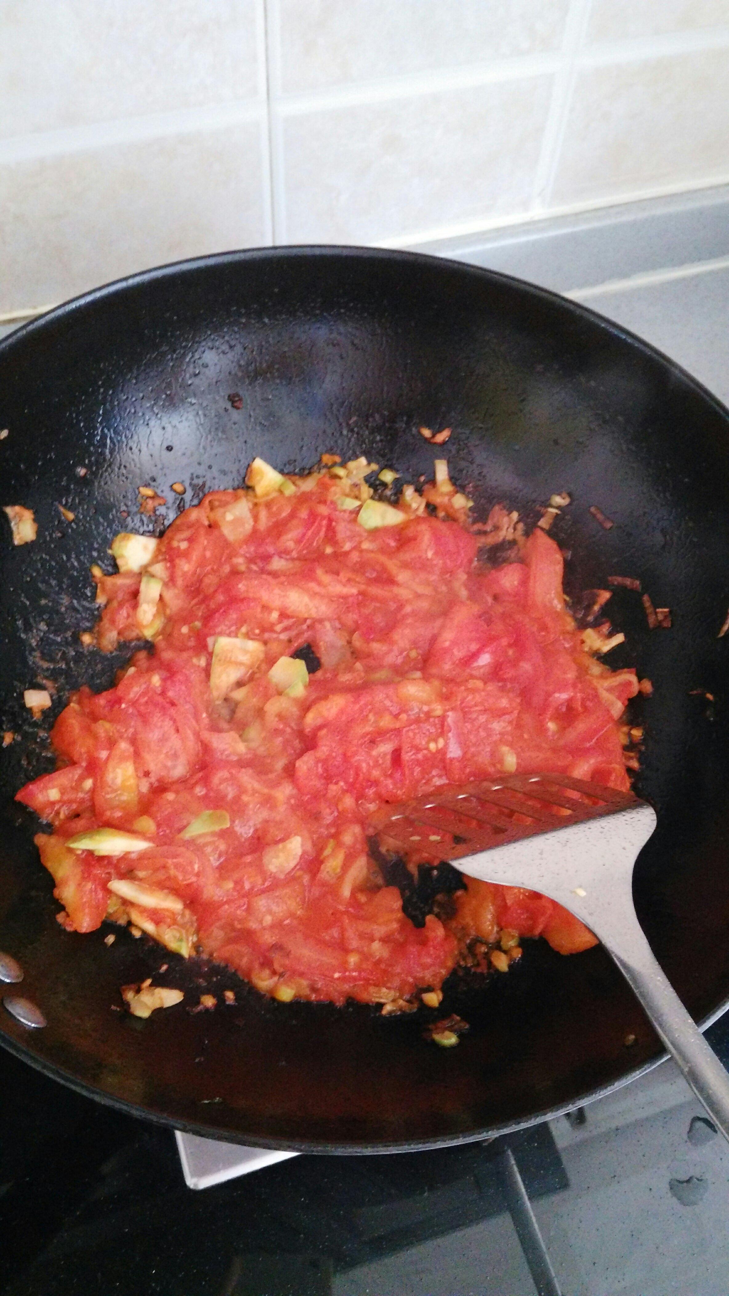 你從未吃過的家常西紅柿雞蛋麪的做法 步骤1