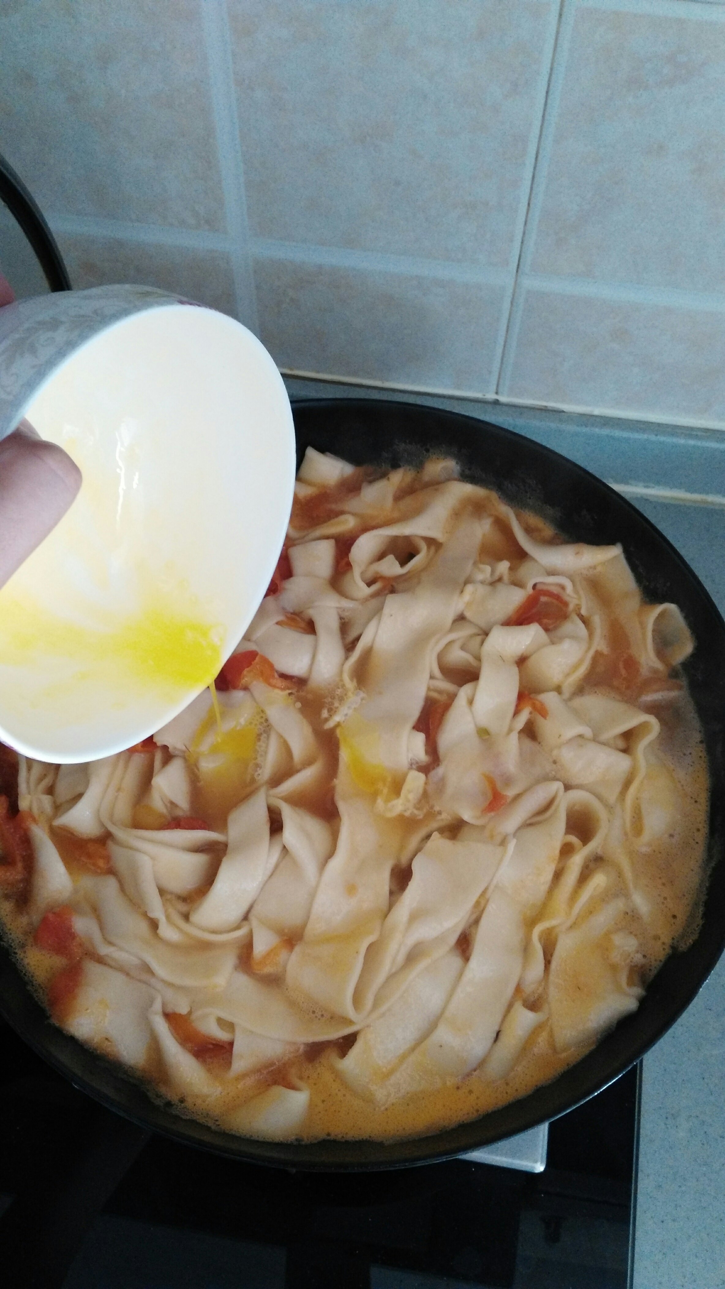 你從未吃過的家常西紅柿雞蛋麪的做法 步骤3