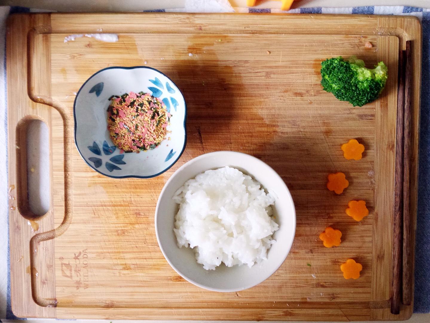 奶香豆腐燉三文魚配飯糰的做法 步骤4