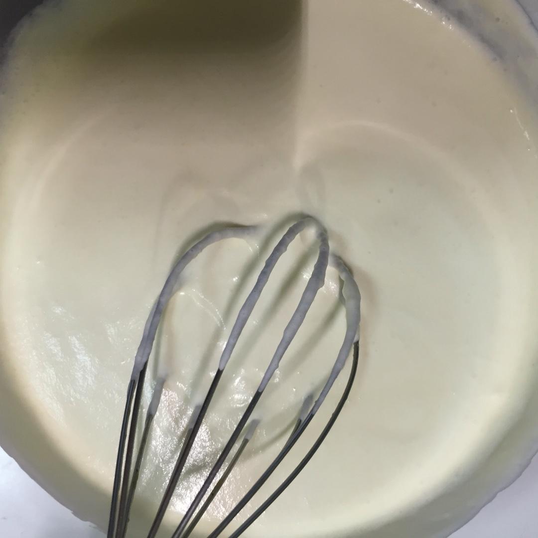 牛奶戚風杯子蛋糕（卡士達醬）的做法 步骤9