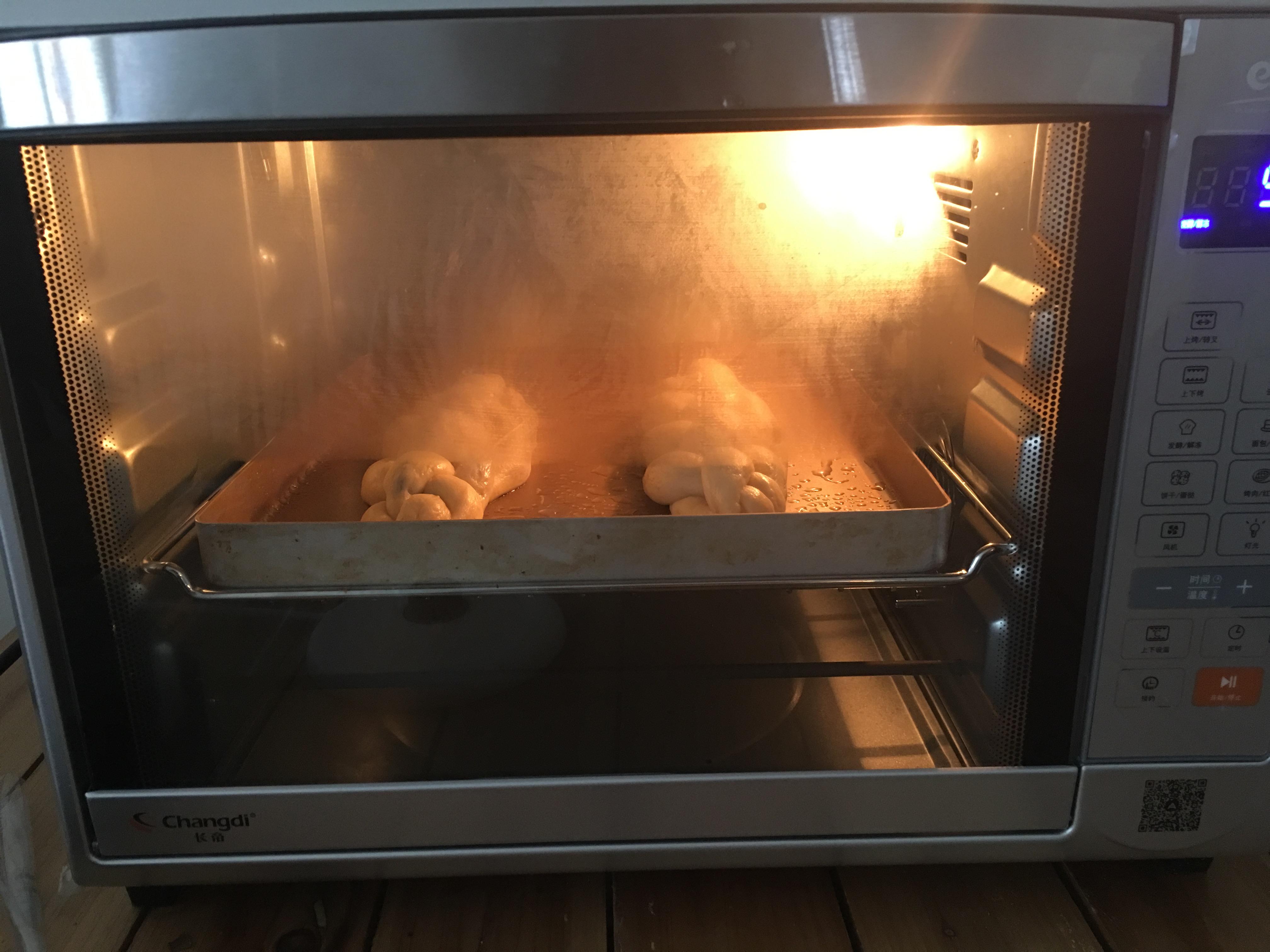 —辮子蜜豆麪包（1次發酵法）--長帝貝貝CRWF32AM烤箱的做法 步骤10