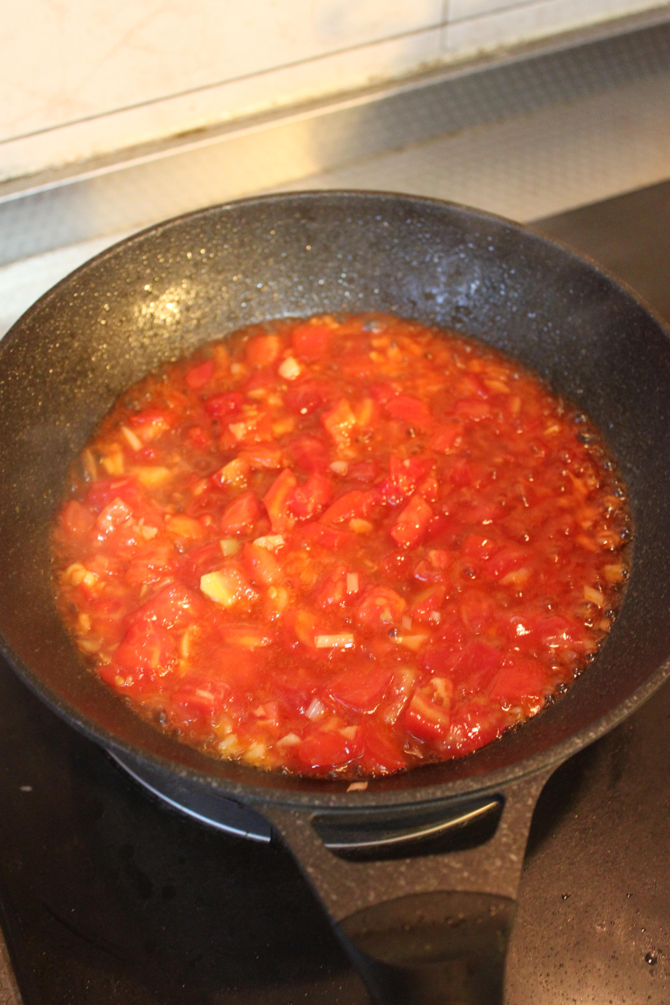 開胃又下飯--鮮蝦番茄豆腐的做法 步骤2