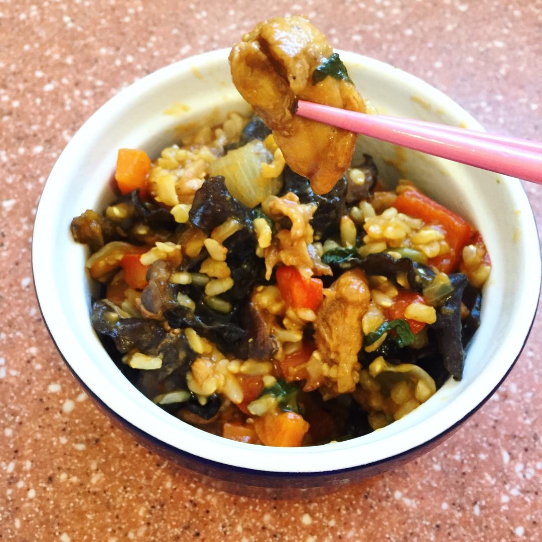 電飯鍋燜雞腿肉飯的做法 步骤5