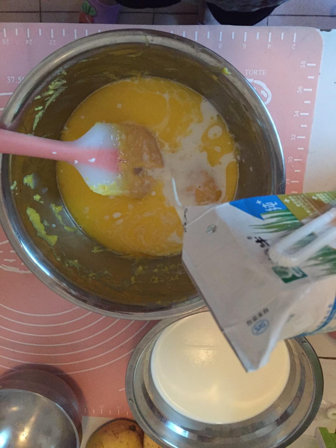 芒果千層蛋糕的做法 步骤3