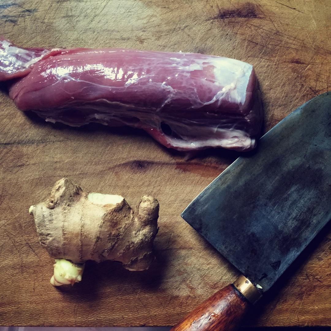 電飯煲燜豬肉乾的做法 步骤1