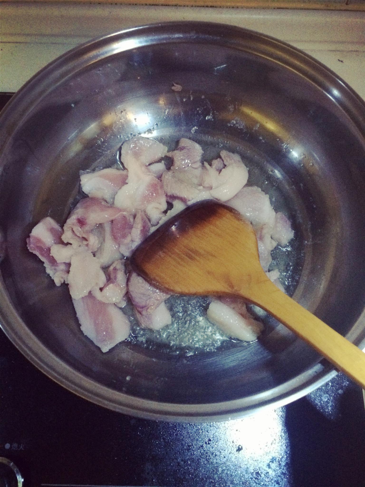深夜食堂 豬肉醬湯的做法 步骤3
