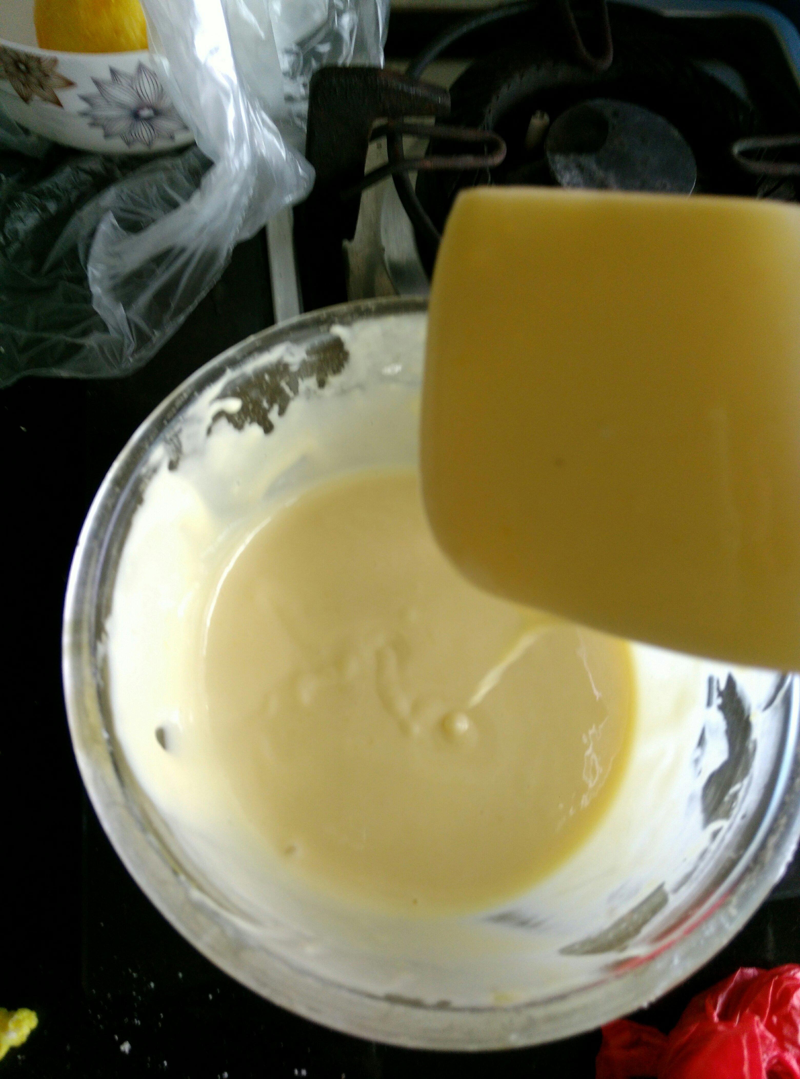 檸檬酸奶蛋糕的做法 步骤3
