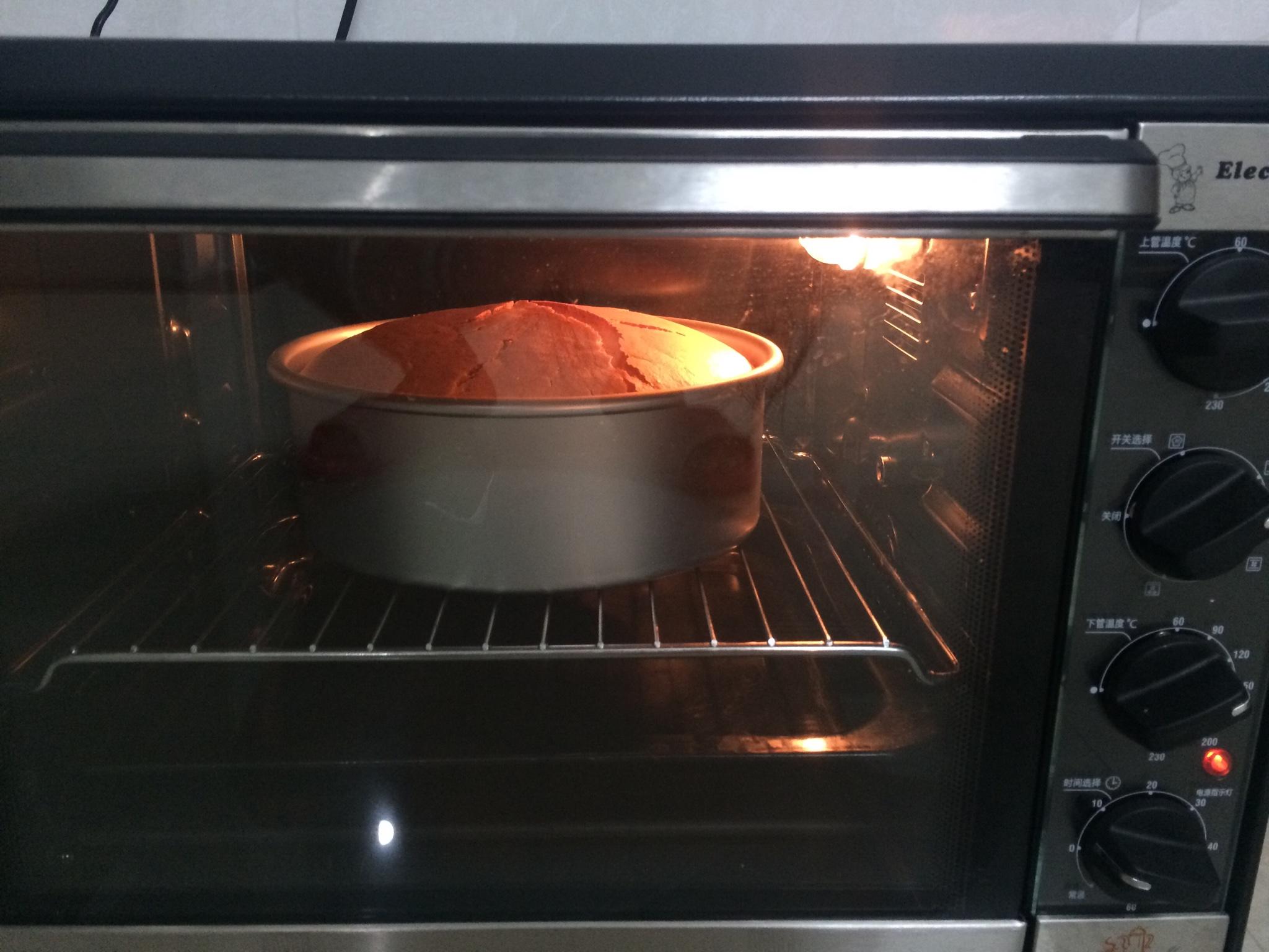 戚風蛋糕 初入烘焙門好不容易的一課的做法 步骤17