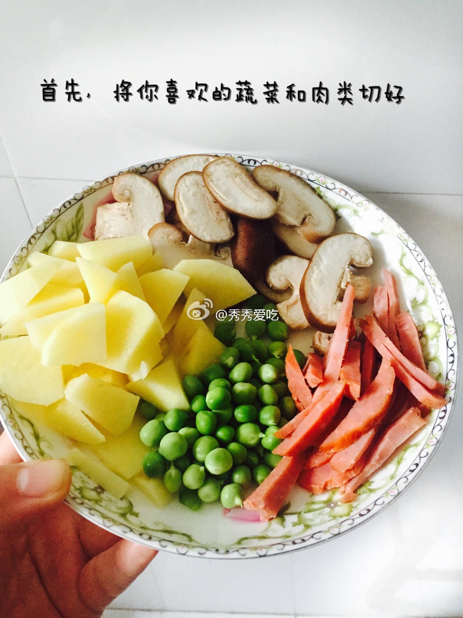 如何做出一碗高顏值的土豆臘腸燜飯的做法 步骤1
