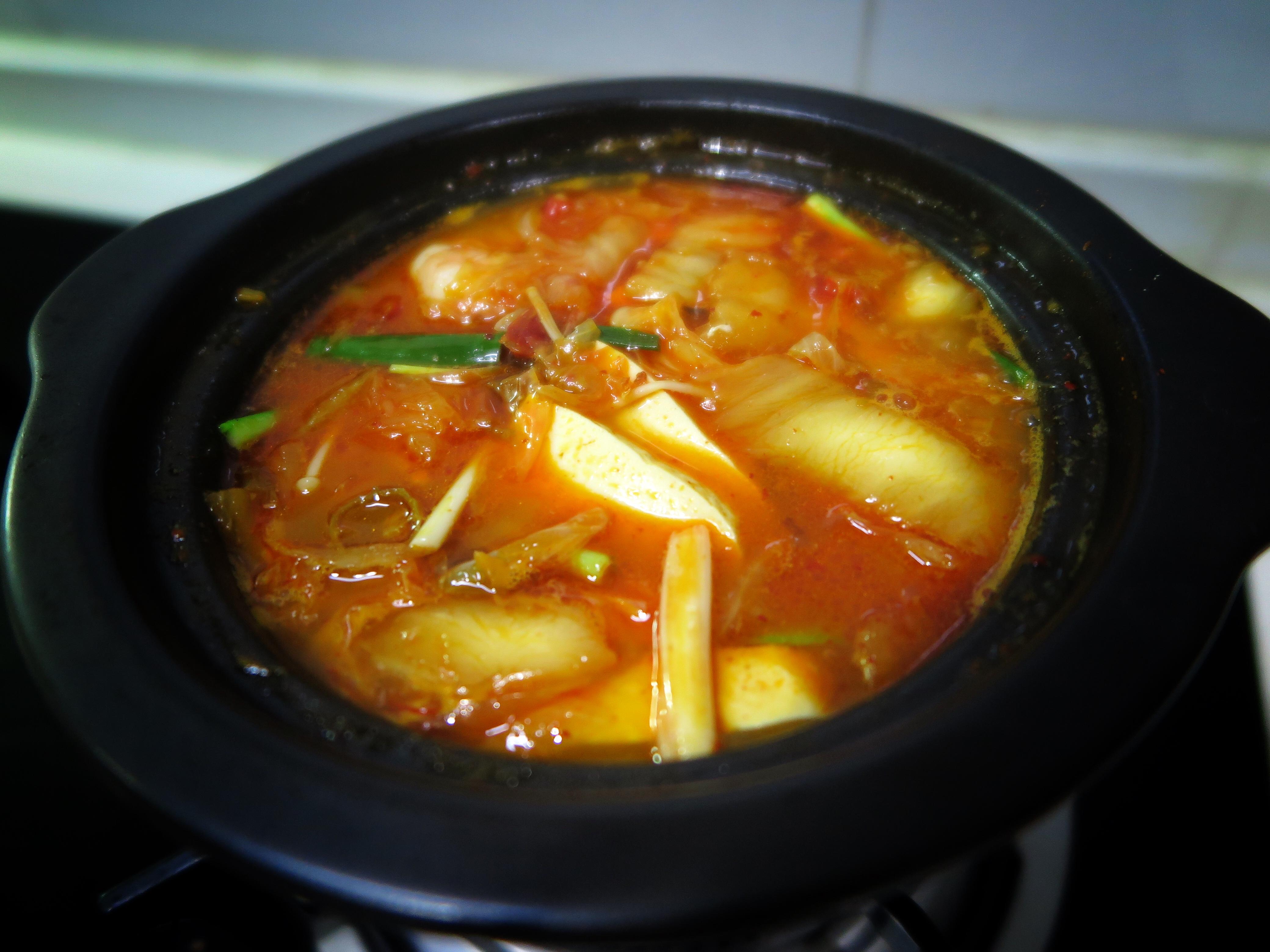 韓式辣白菜豆腐湯的做法 步骤3