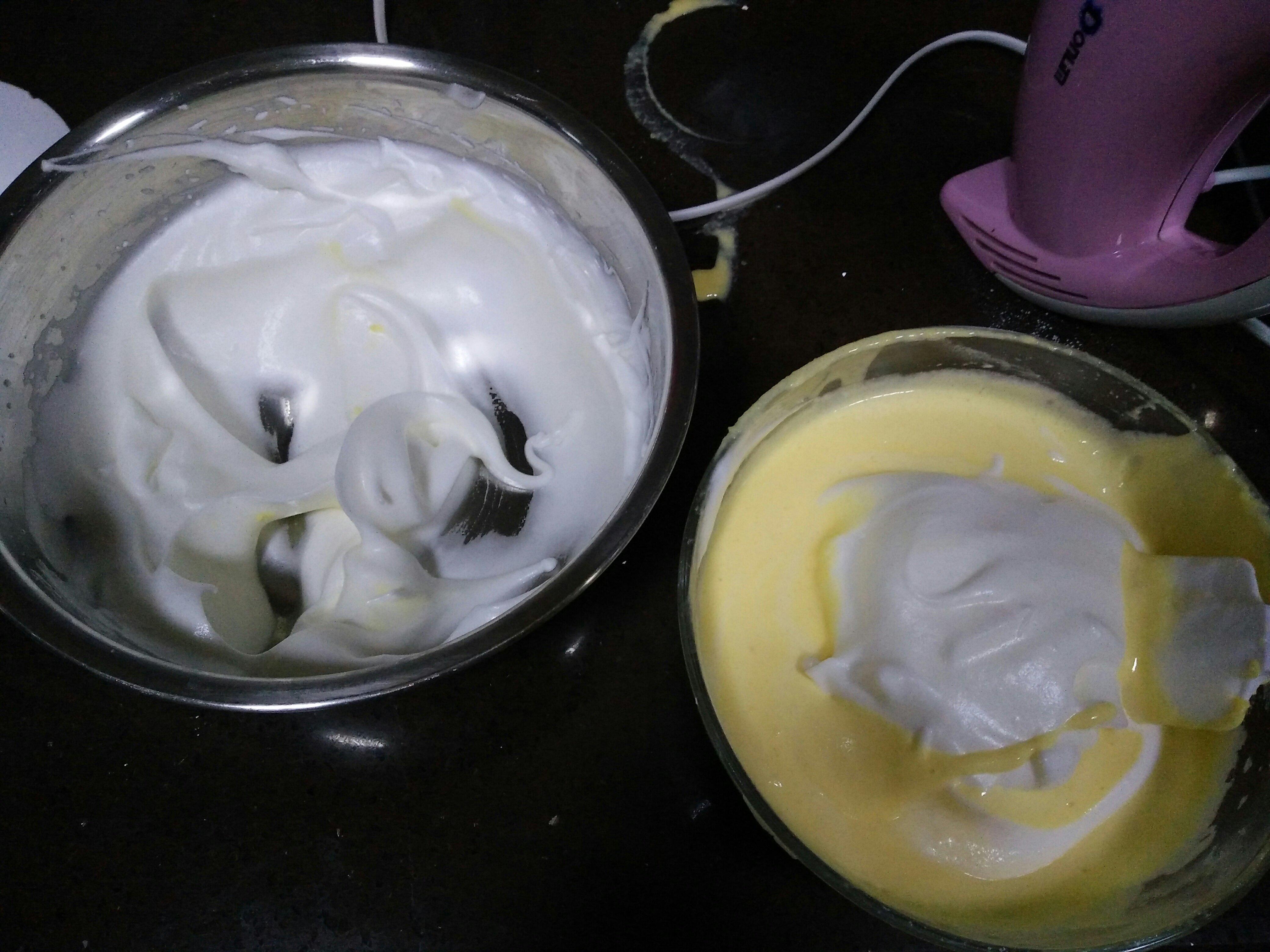 酸奶蛋糕的做法 步骤5