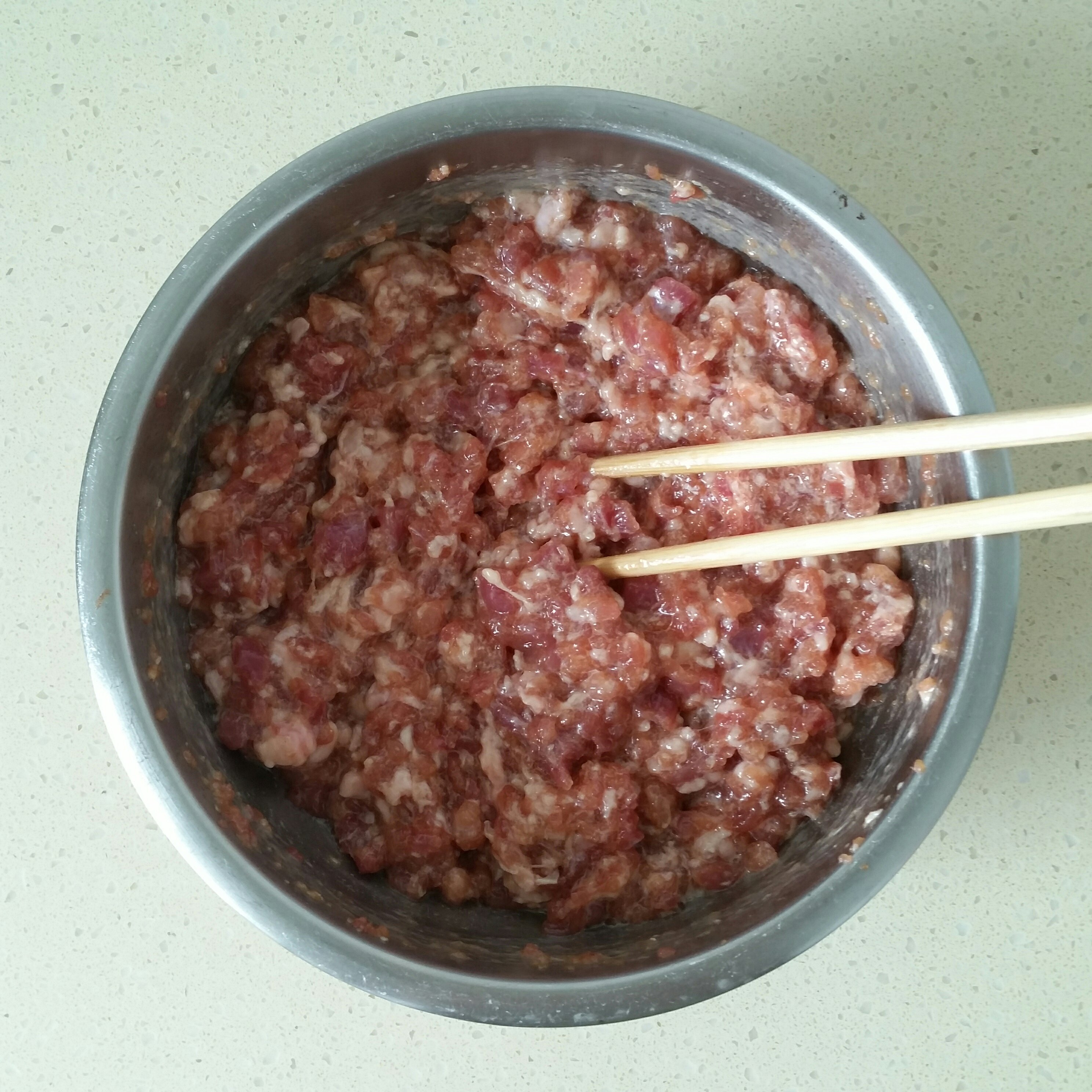 杏鮑菇豬肉水餃的做法 步骤2