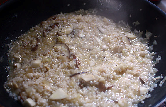 鮮菇奶油燉飯的做法 步骤8