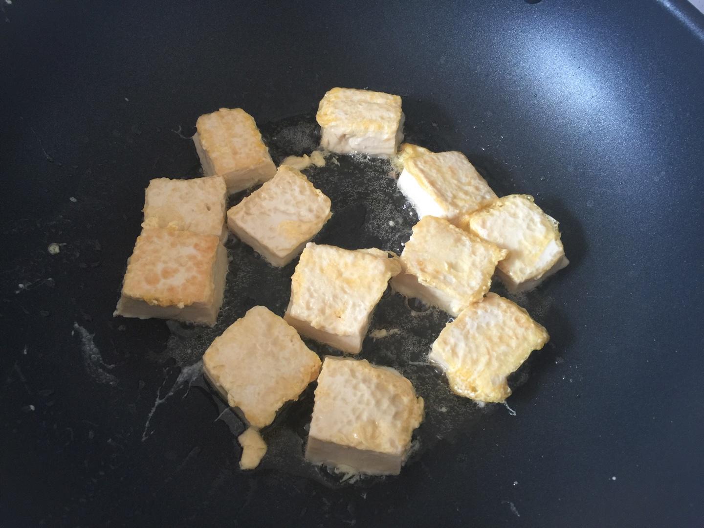 香煎水豆腐的做法 步骤6