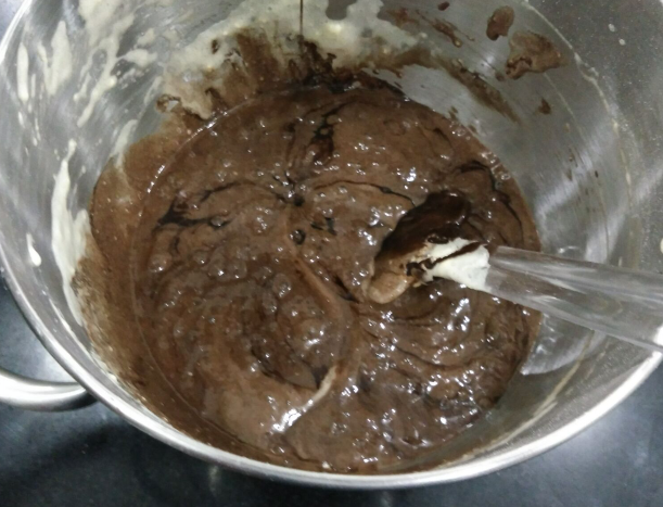 巧克力熔岩蛋糕的做法 步骤6