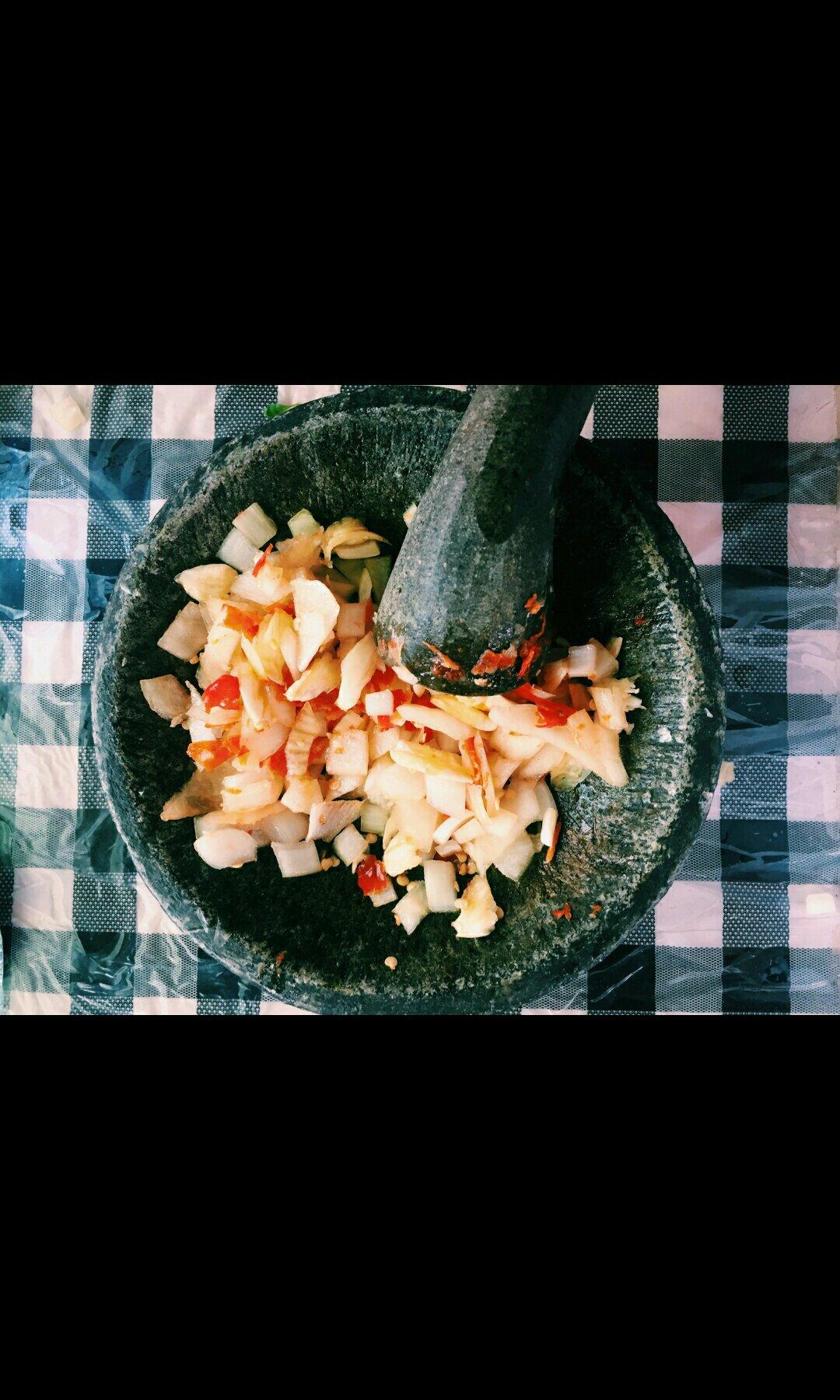 超簡單美味印尼炒飯的做法 步骤2