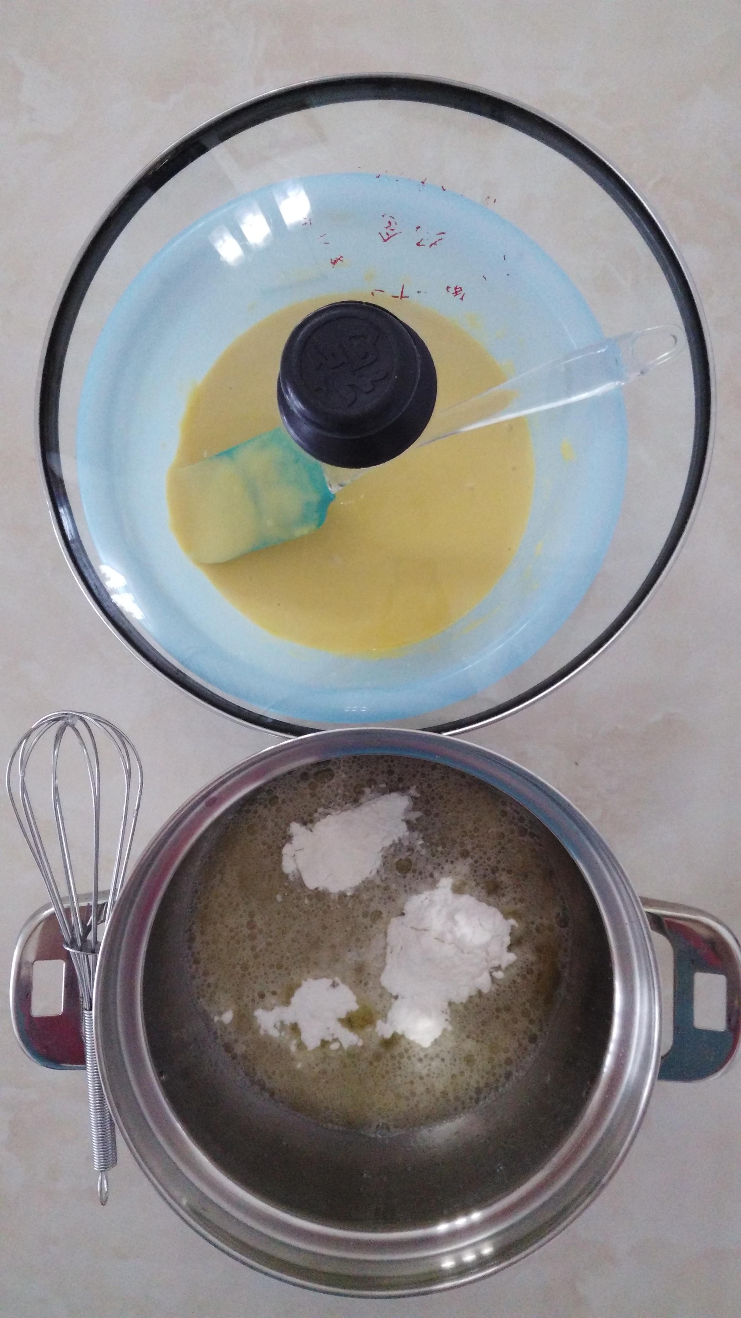 果汁戚風蛋糕（低糖低油+普通麪粉）8寸和9寸配方的做法 步骤2