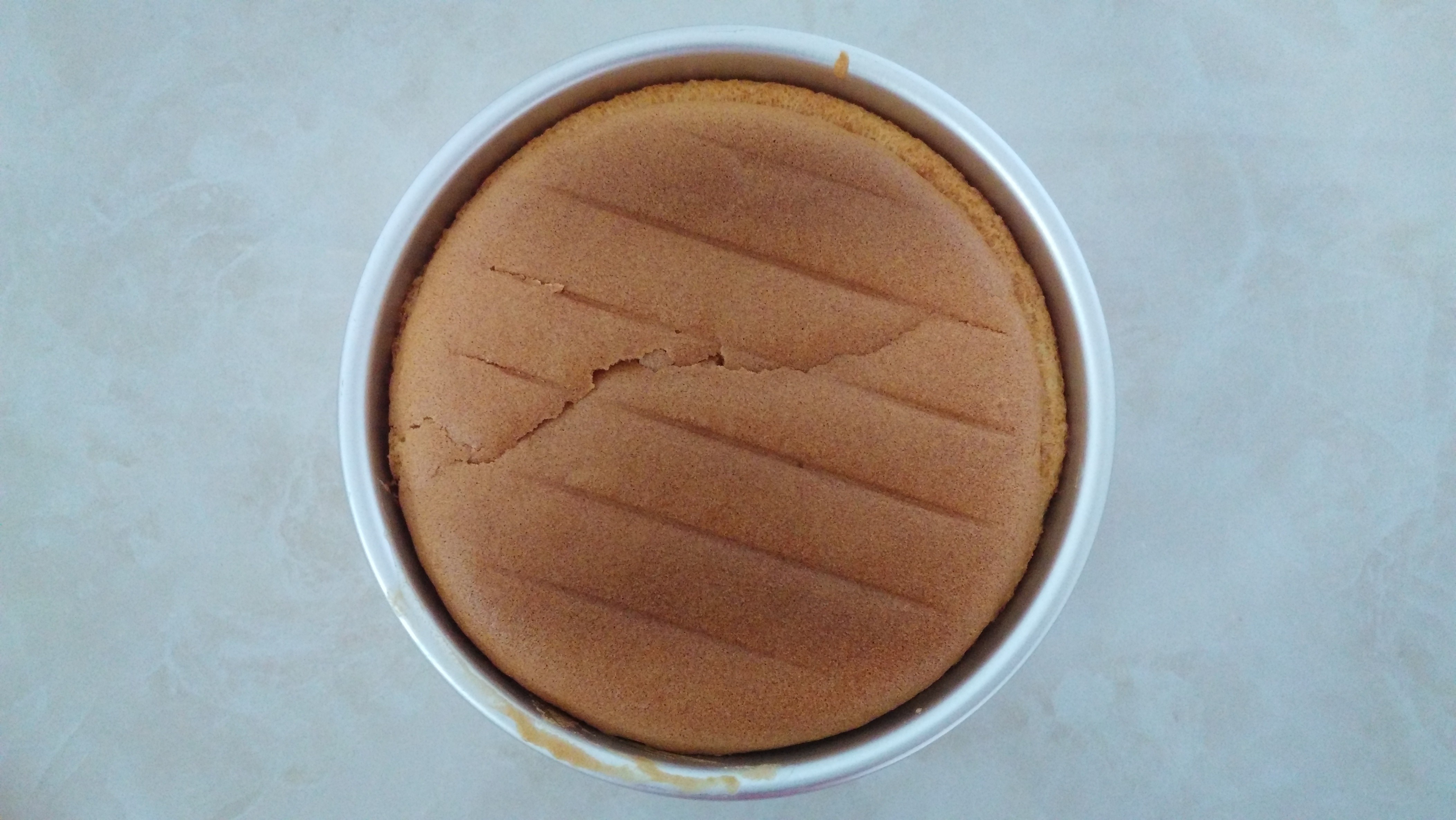 果汁戚風蛋糕（低糖低油+普通麪粉）8寸和9寸配方的做法 步骤10