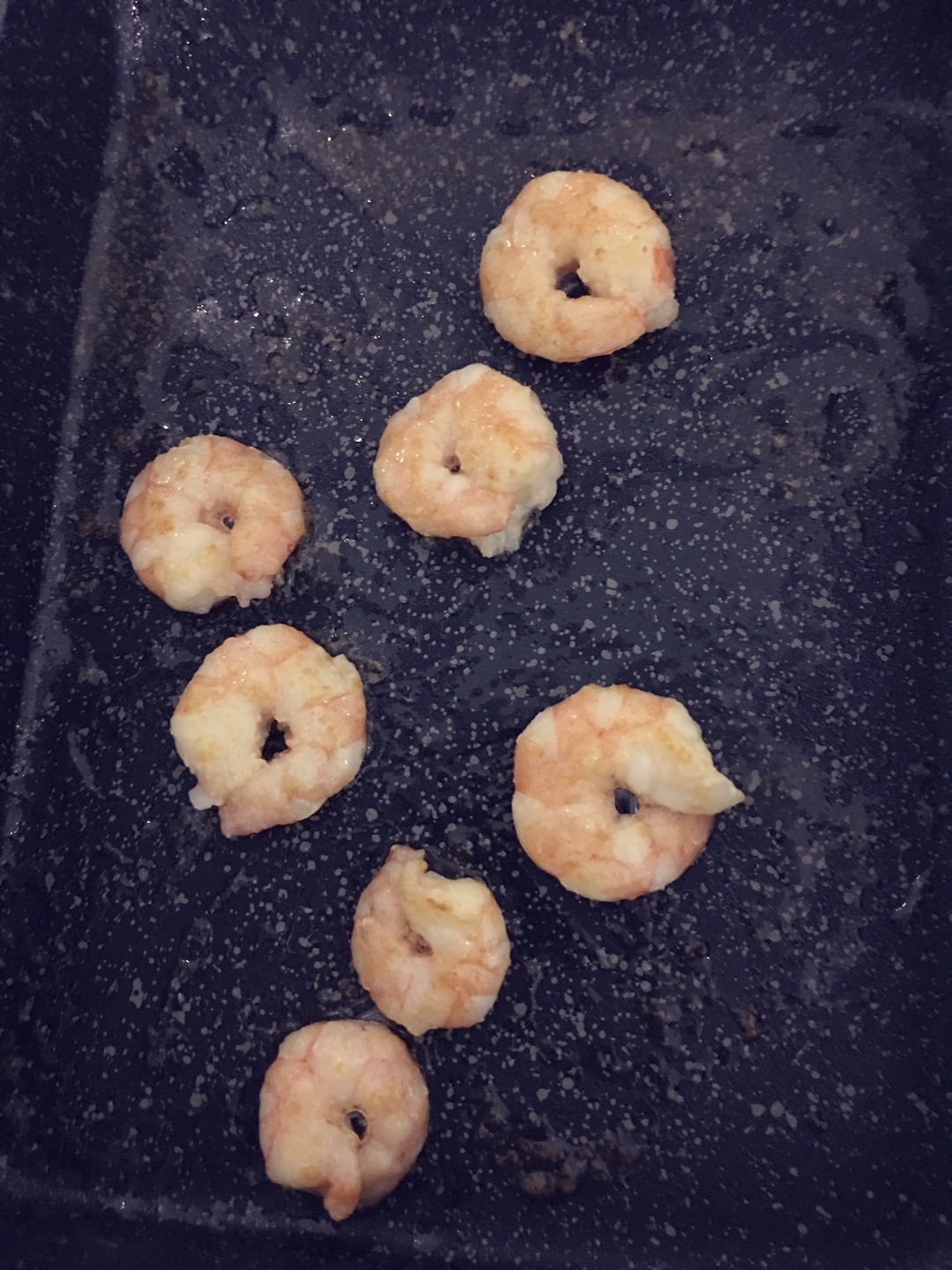寶寶輔食——黃金鮮蝦餅的做法 步骤3