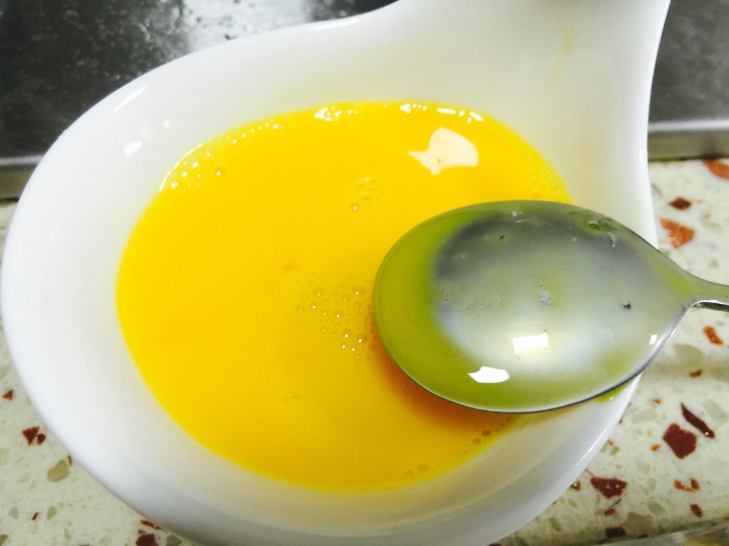 黃金水果蛋撻-佐檸水果焦糖芒果撻-好吃不膩口的做法 步骤2