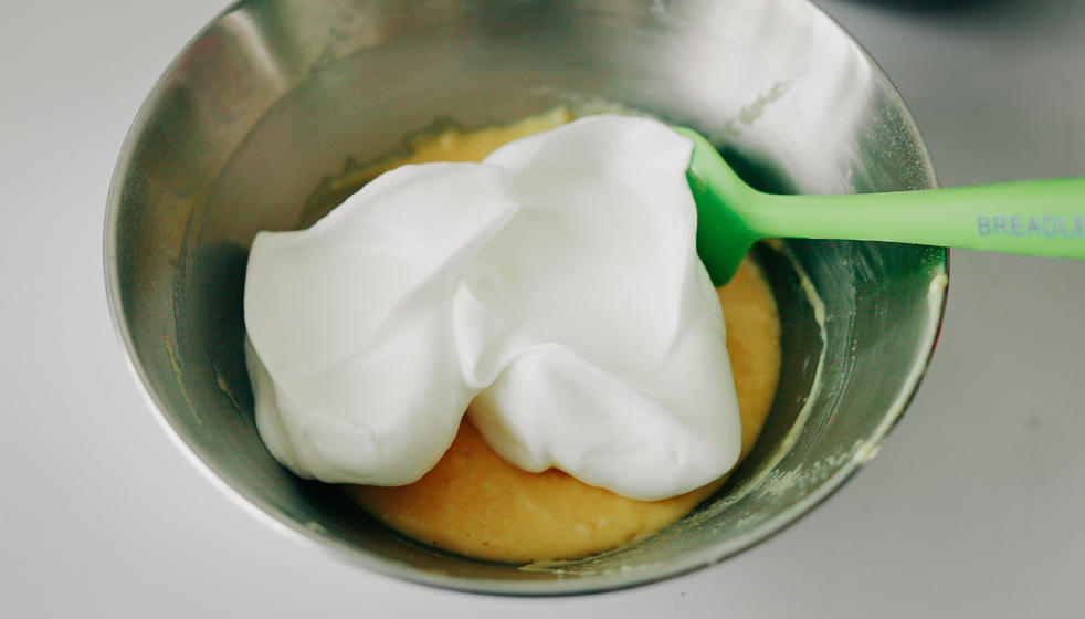 酒釀紅豆杯子蛋糕—空氣翻炸鍋版的做法 步骤9