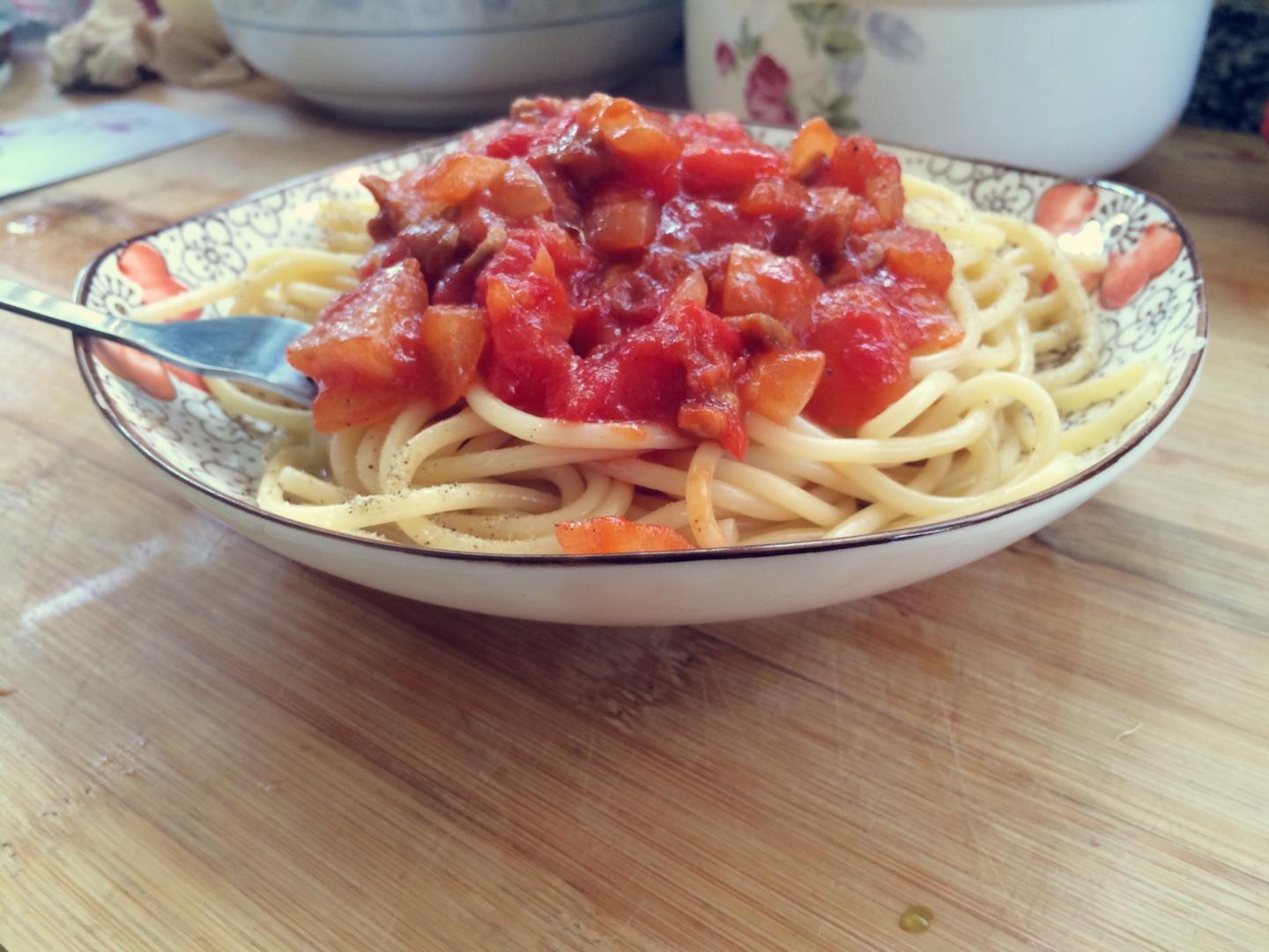 義大利番茄肉醬面的做法 步骤10