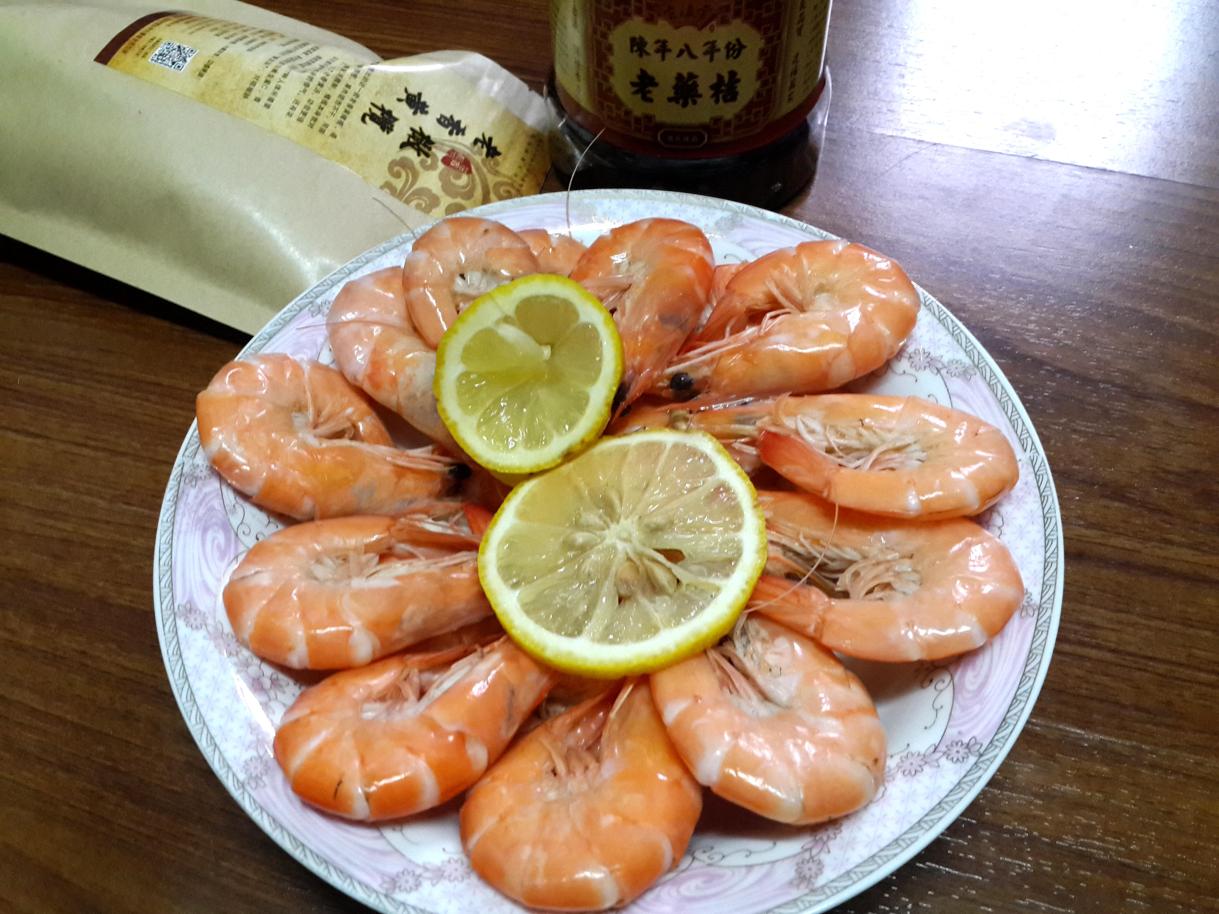 檸檬白灼蝦的做法 步骤7