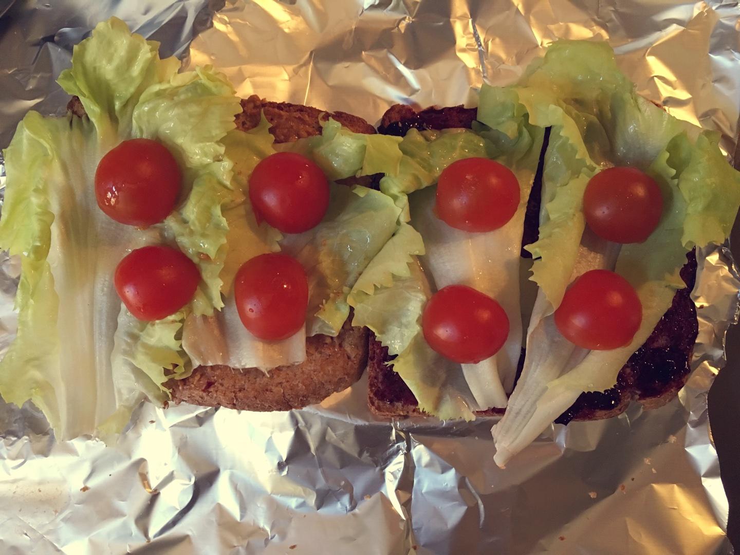健身餐 雞肉片生菜番茄三明治的做法 步骤6