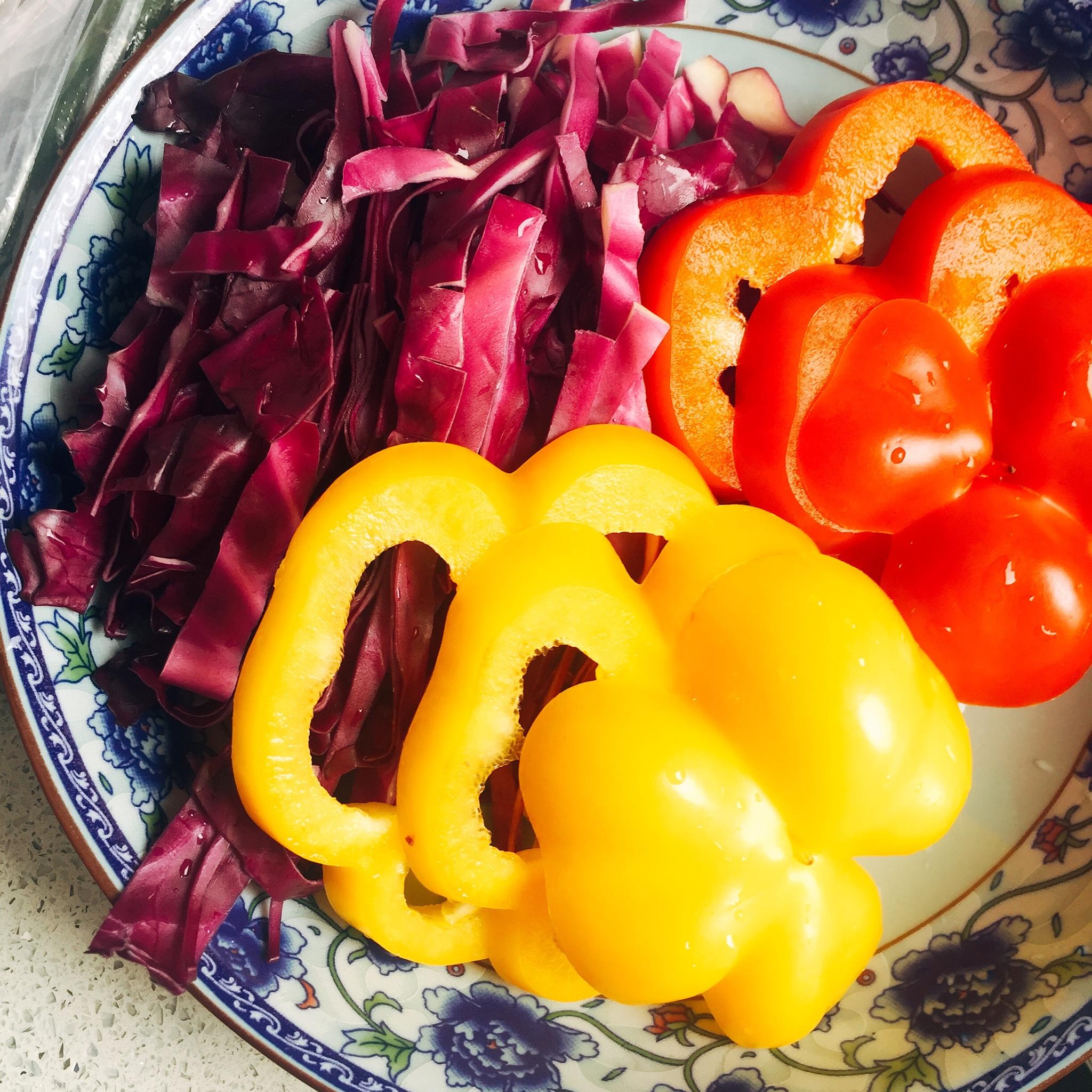 多彩蔬果紫薯帝王沙拉的做法 步骤3