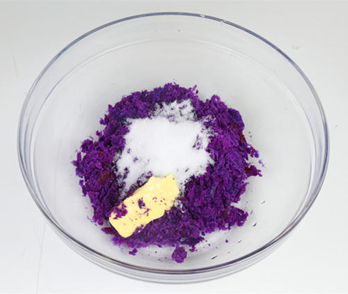 紫薯蜂蜜麪包的做法的做法 步骤1
