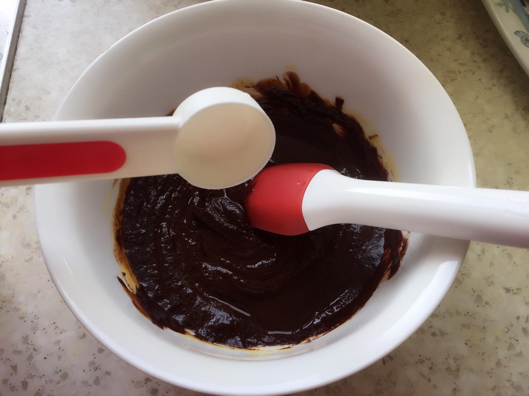 黑巧克力冰淇淋（生巧）的做法 步骤4