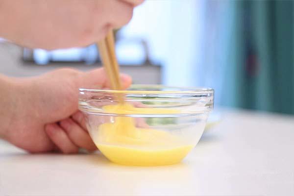 寶寶輔食微課堂 土豆雞蛋麪的做法 步骤8