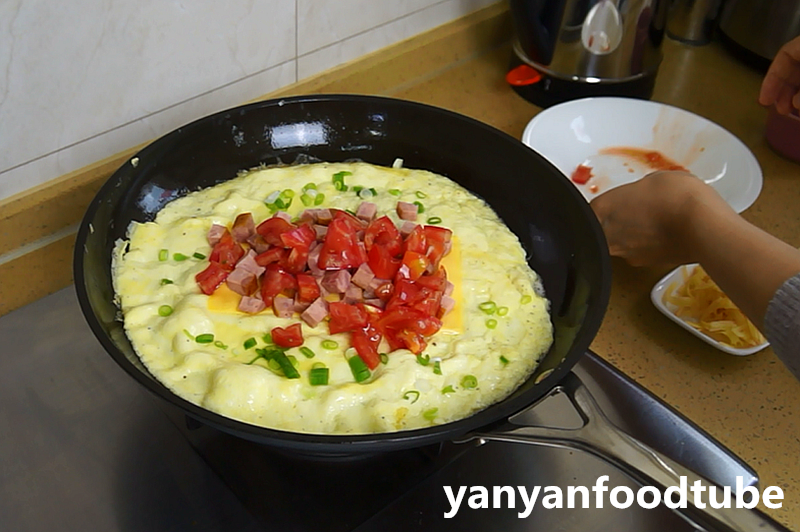 乳酪煎蛋卷 Omelet的做法 步骤5