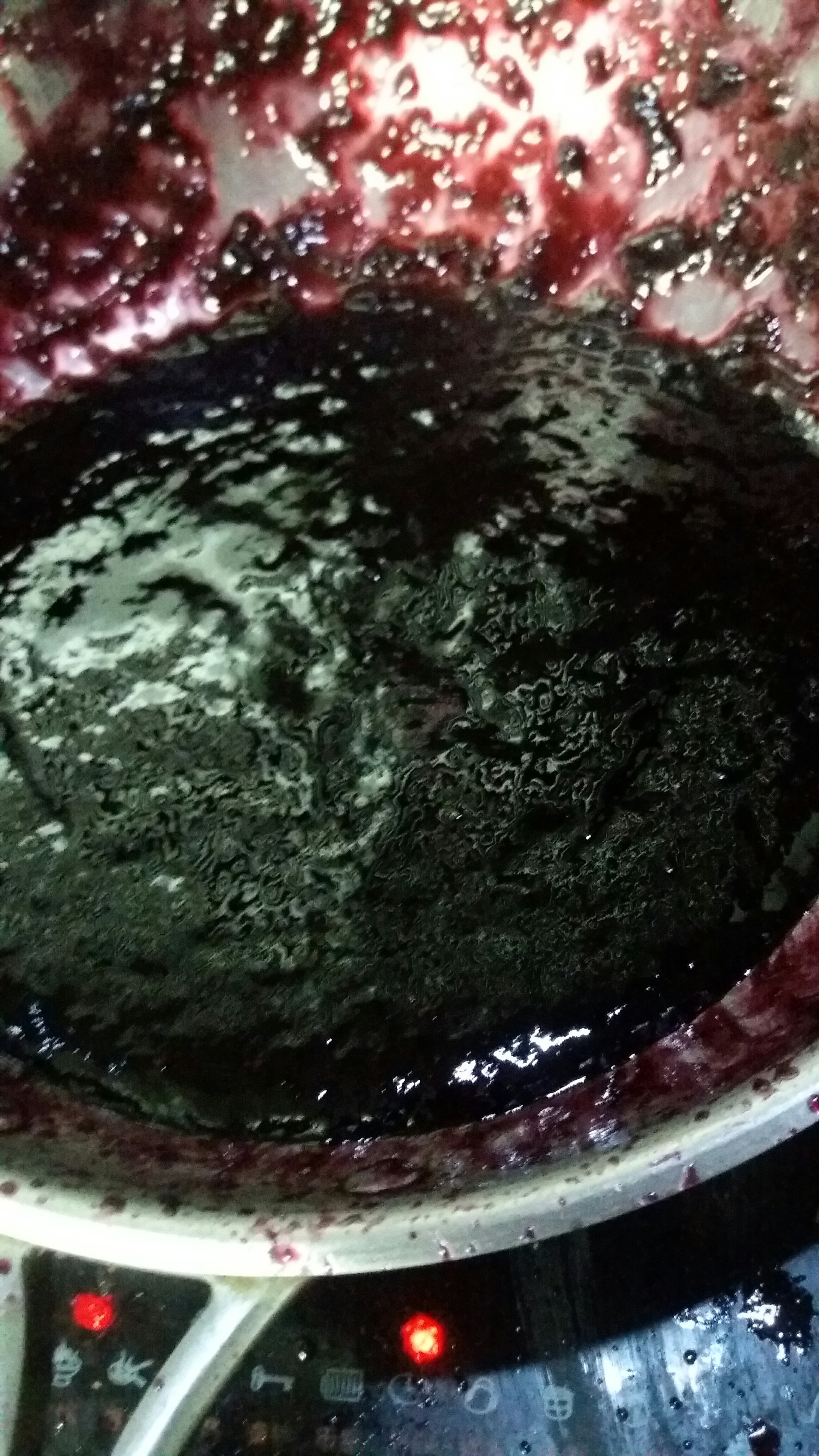 夏黑葡萄果醬的做法 步骤7